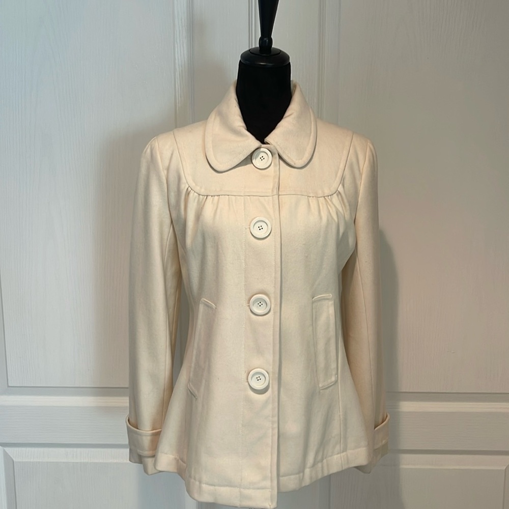 Short coat